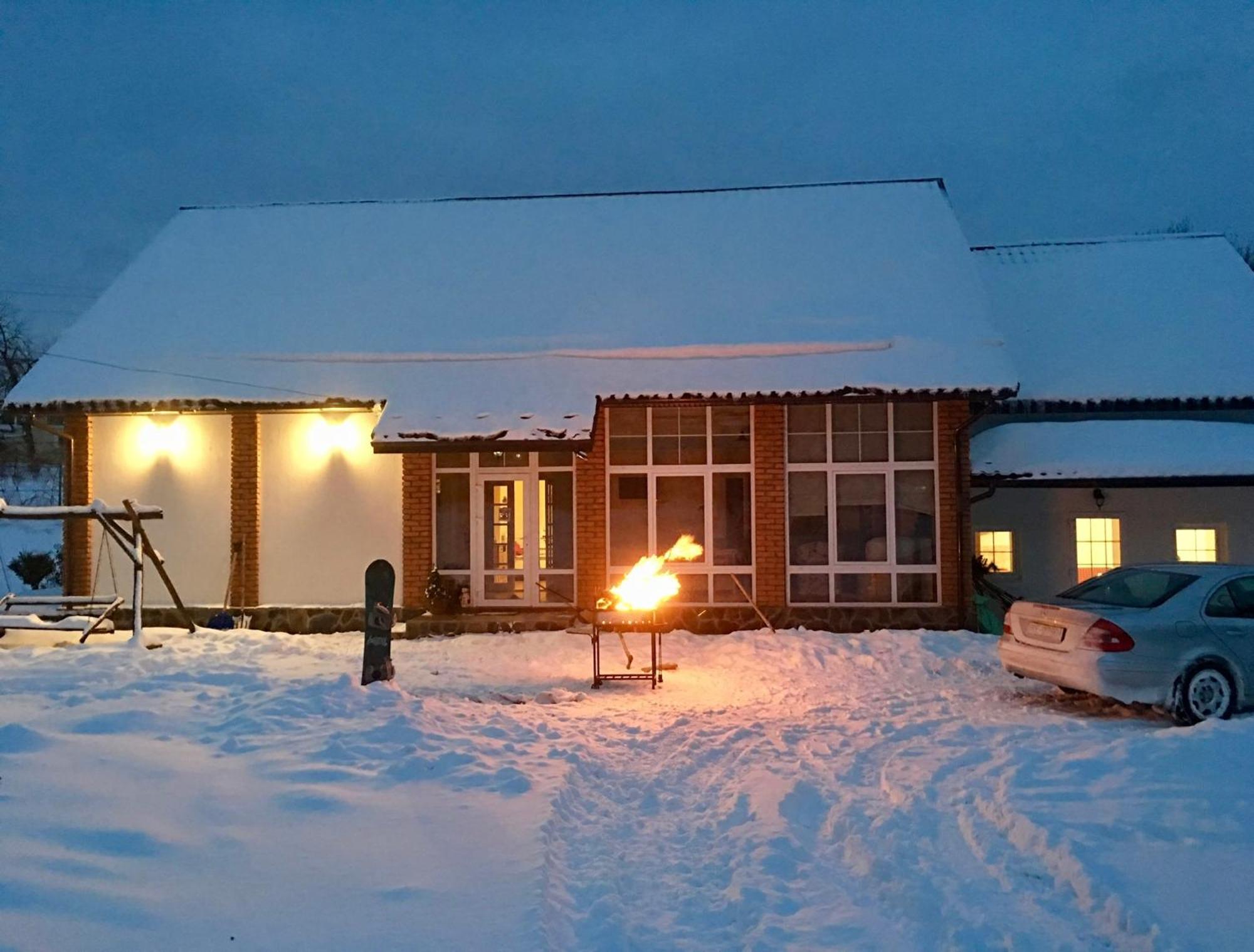 Holiday Home Usadba Novoselitsa Novoselitsa  ภายนอก รูปภาพ